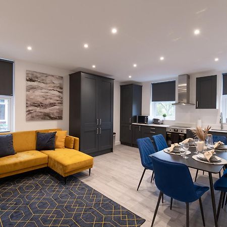 Fantastic New, London Apartment 3 Bed 1 Bath & Parking Whetstone Dış mekan fotoğraf